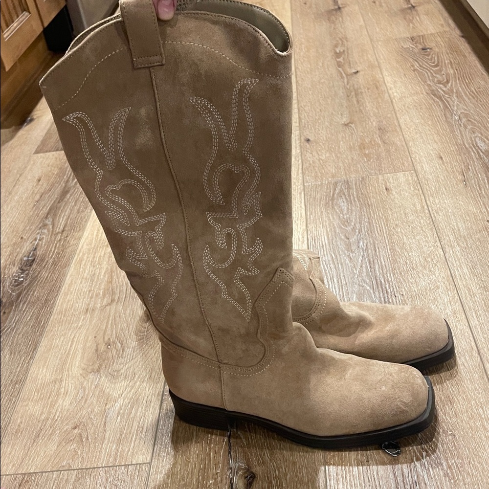 NOBO Tan Heeled Boots